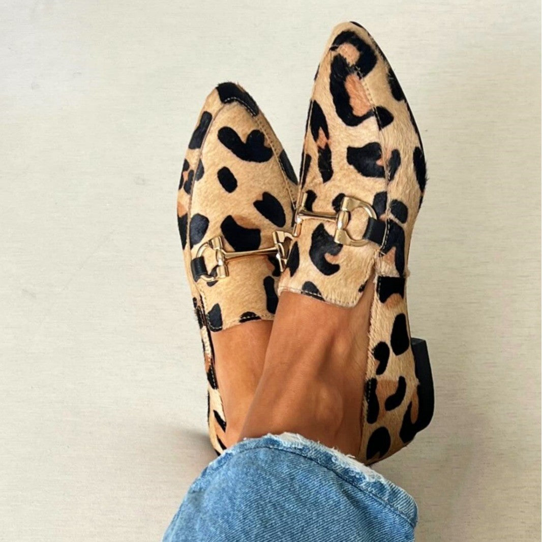 Aveline – Suède luipaardprint loafers