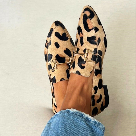 Aveline – Suède luipaardprint loafers