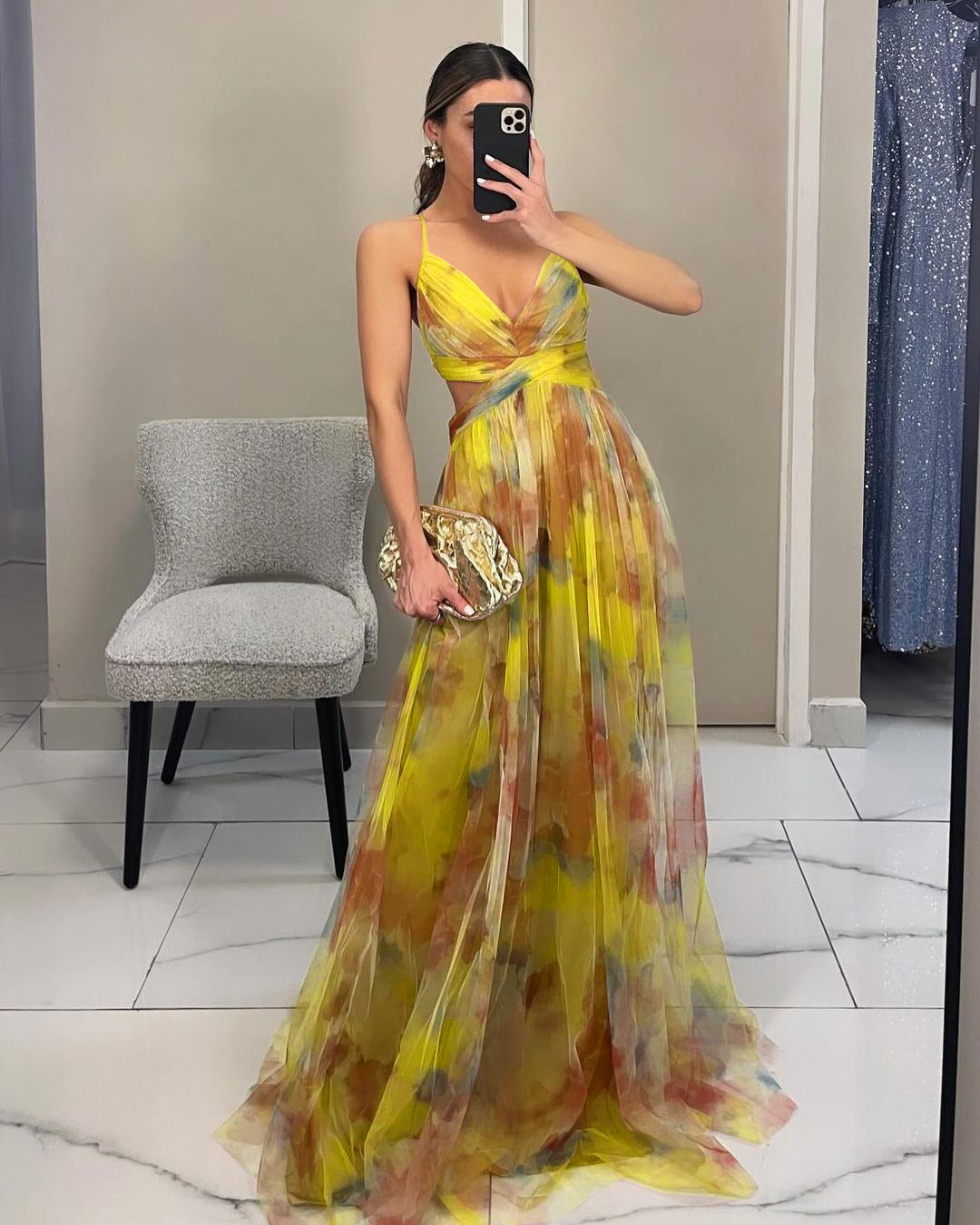 Alina – Elegante Mouwloze Maxi Jurk met Abstracte Print - Selvina